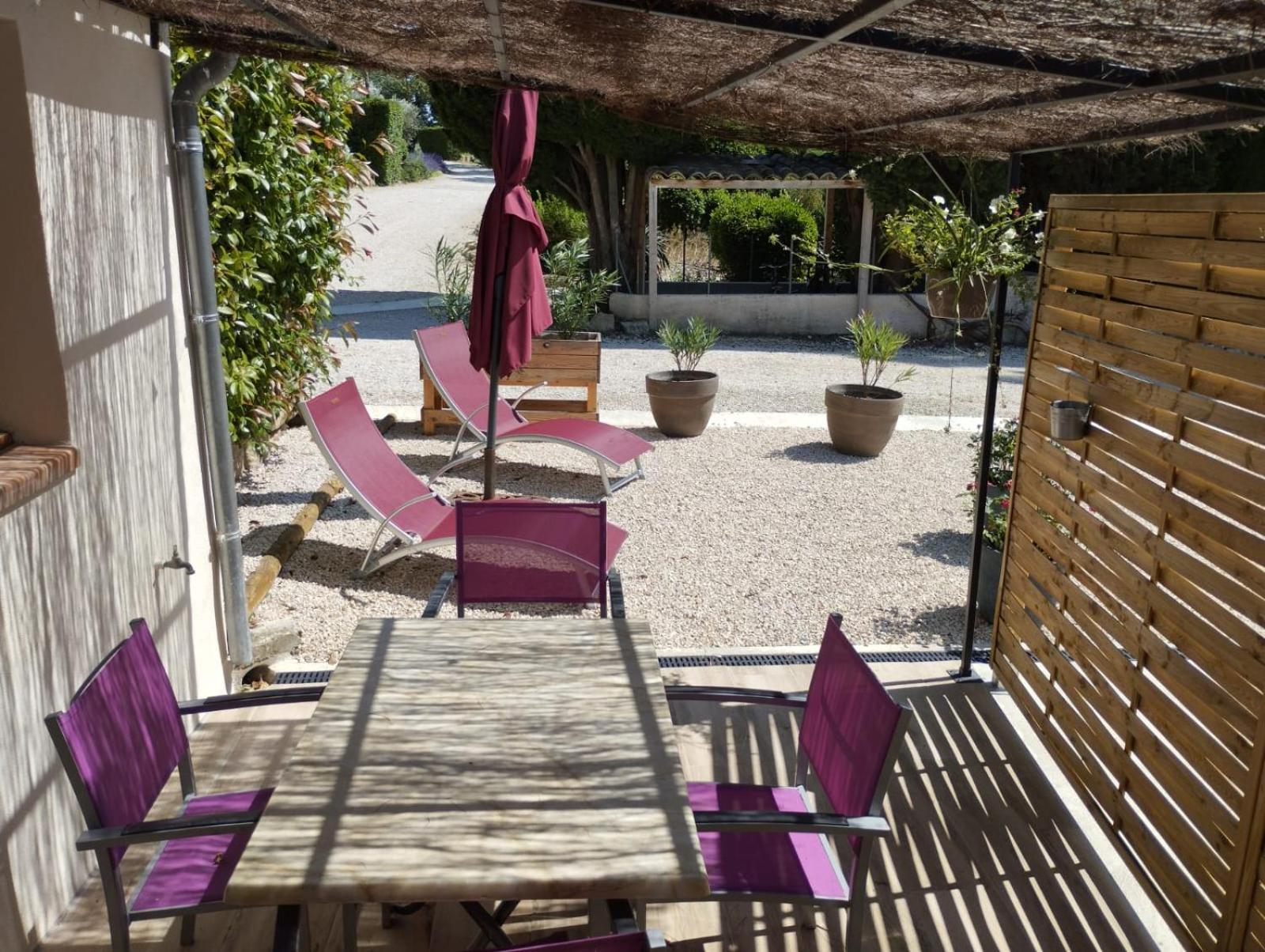 Le Vieux Platane Hotel Cairanne Kültér fotó