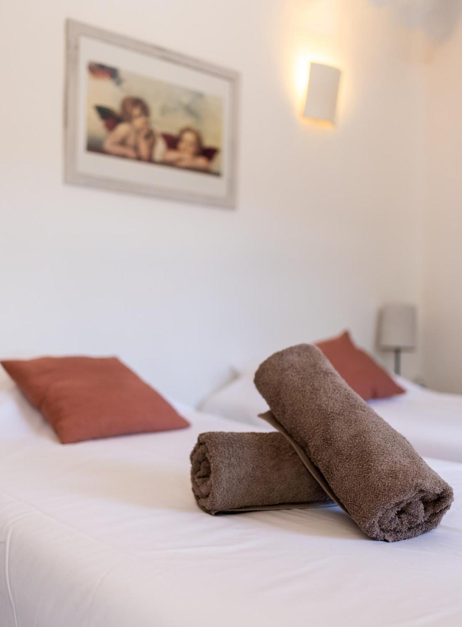 Le Vieux Platane Hotel Cairanne Kültér fotó