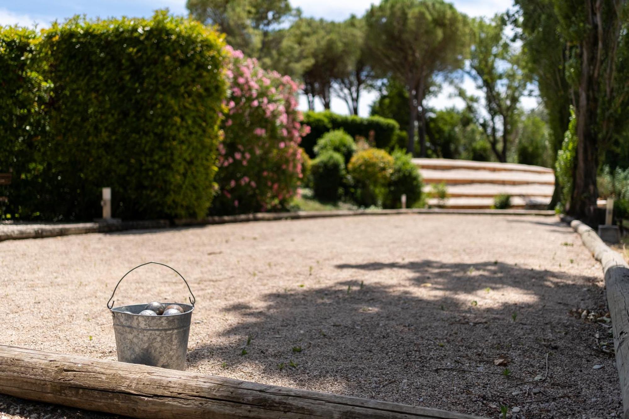 Le Vieux Platane Hotel Cairanne Kültér fotó